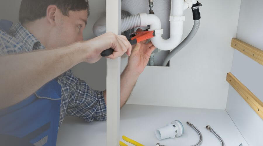 Expert burst pipe repair services in Starks, LA